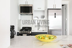 Apartment Yorkville - Kitchen