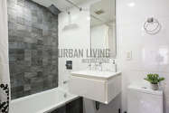 Apartment Murray Hill - Bathroom