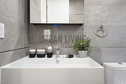 Apartment Lenox Hill - Bathroom