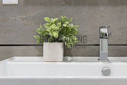 Apartment Lenox Hill - Bathroom