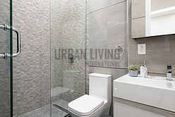 Apartment Lenox Hill - Bathroom