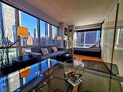 Apartment Theatre District - Living room