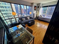 Apartment Theatre District - Living room