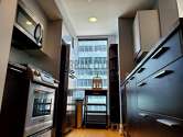 Apartment Theatre District - Kitchen