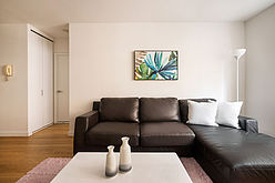 Apartamento Theatre District - Salón