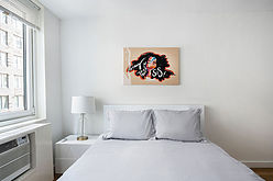 Apartment Theatre District - Bedroom 
