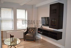 Apartment Midtown West - Living room