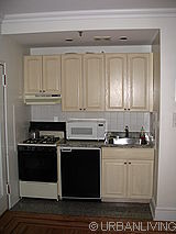House Clinton Hill - Kitchen