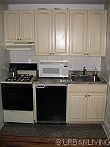 House Clinton Hill - Kitchen