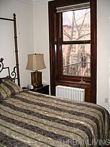 House Clinton Hill - Alcove