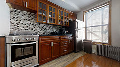 Apartment Fashion District - Kitchen