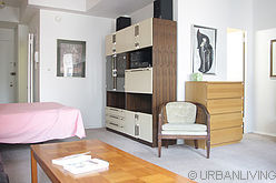 Apartment Midtown West - Living room