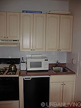 House Clinton Hill - Kitchen