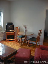 House Clinton Hill - Living room