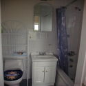 House Clinton Hill - Bathroom