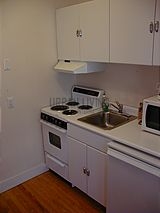 House Sutton - Kitchen