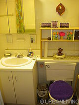 Apartment Yorkville - Bathroom