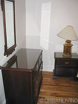 House Clinton Hill - Bedroom