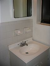 Apartment Yorkville - Bathroom