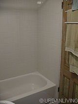House Bedford Stuyvesant - Bathroom