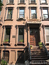 House Bedford Stuyvesant