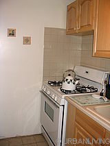 House Bedford Stuyvesant - Kitchen