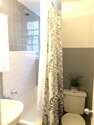 Apartment Yorkville - Bathroom