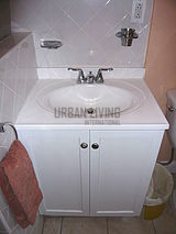 Apartment Harlem - Bathroom