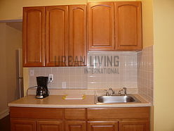 Apartment Harlem - Kitchen