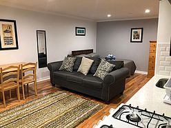 Apartment Fashion District - Living room