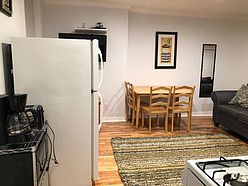 Apartment Fashion District - Living room