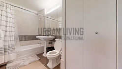 Modern residence Yorkville - Bathroom 2