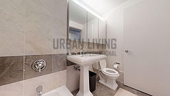 Modern residence Yorkville - Bathroom