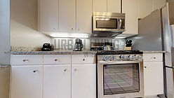 Modern residence Yorkville - Kitchen