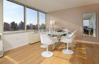 Modern residence Yorkville - Living room