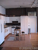 Residential Loft Greenpoint - Kitchen