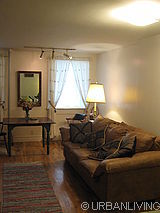 House Williamsburg - Living room