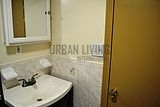 House Bedford Stuyvesant - Bathroom