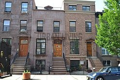 House Bedford Stuyvesant