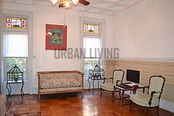 Townhouse Crown Heights - Living room