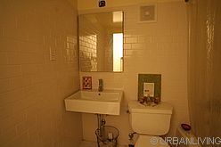 Apartment Financial District - Bathroom