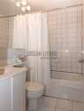 Apartment Midtown West - Bathroom