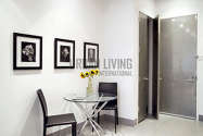 Apartment Sutton - Living room