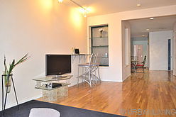 Apartment Harlem - Living room