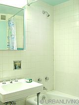 Apartment Midtown West - Bathroom