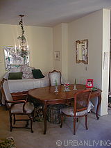 Apartment Midtown West - Living room