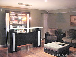 Triplex East New York - Wohzimmer 2