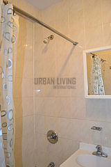 Apartment East Harlem - Bathroom