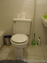 House Bedford Stuyvesant - Bathroom 2