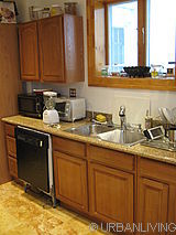 House Flatbush - Kitchen